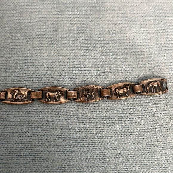 Vintage Sterling Animal Detail Bracelet