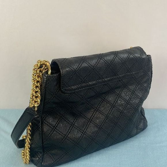 Marc Jacobs NWT Black Quilted Chain Strap Bag