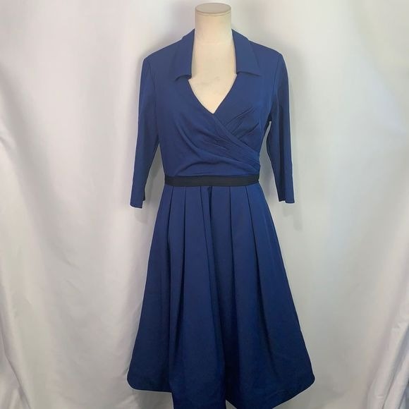 Pamela Roland blue pleated bottom fit/flare dress