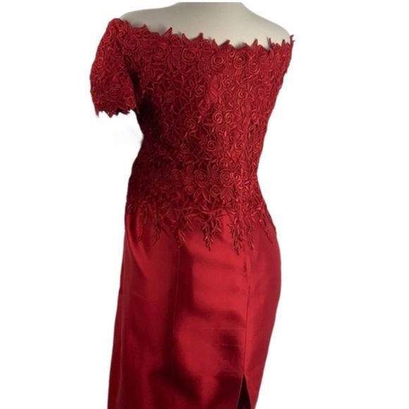 HelenMorely Red Lace Beaded Cocktail Dress