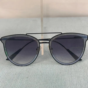 Black and Silver Aviator Sunglasses