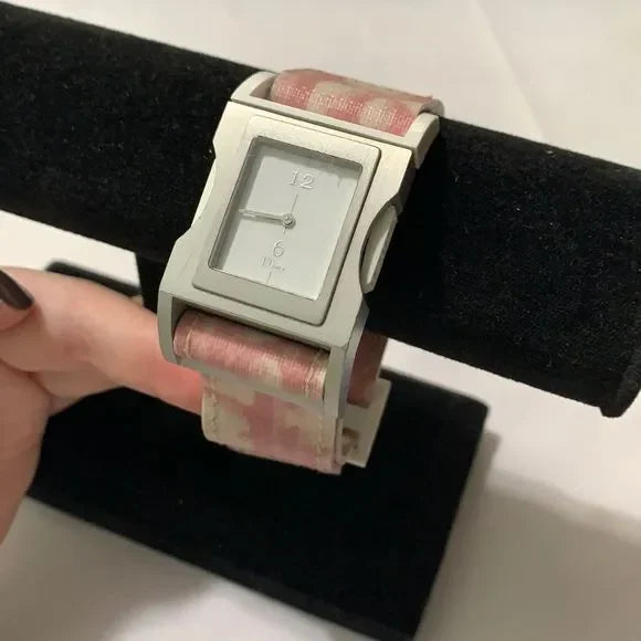 Christian Dior Logo Strap Blue/Pink Watch